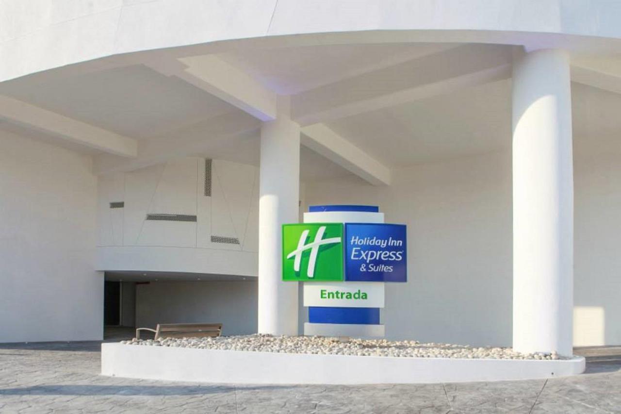 Holiday Inn Express & Suites Puebla Angelopolis, An Ihg Hotel Екстер'єр фото